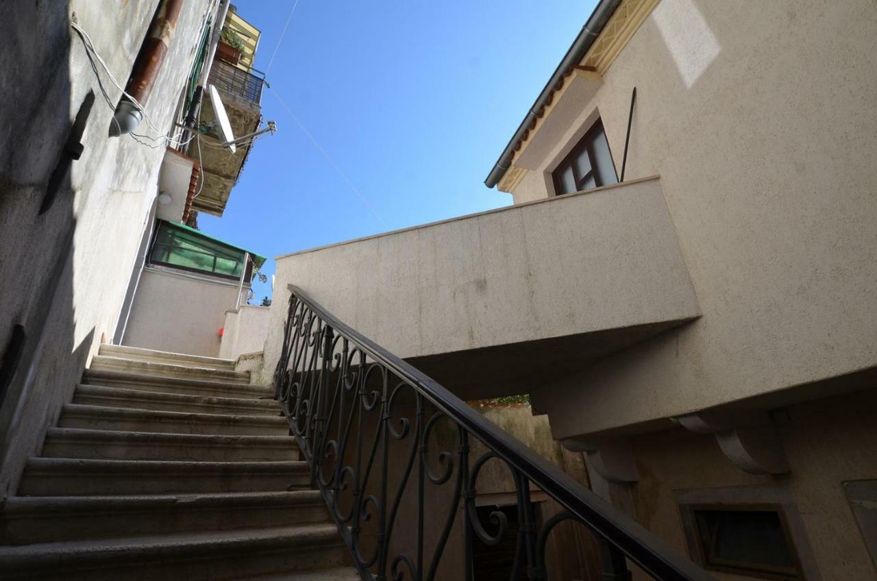 Yulia Apartments Rovinj Eksteriør bilde