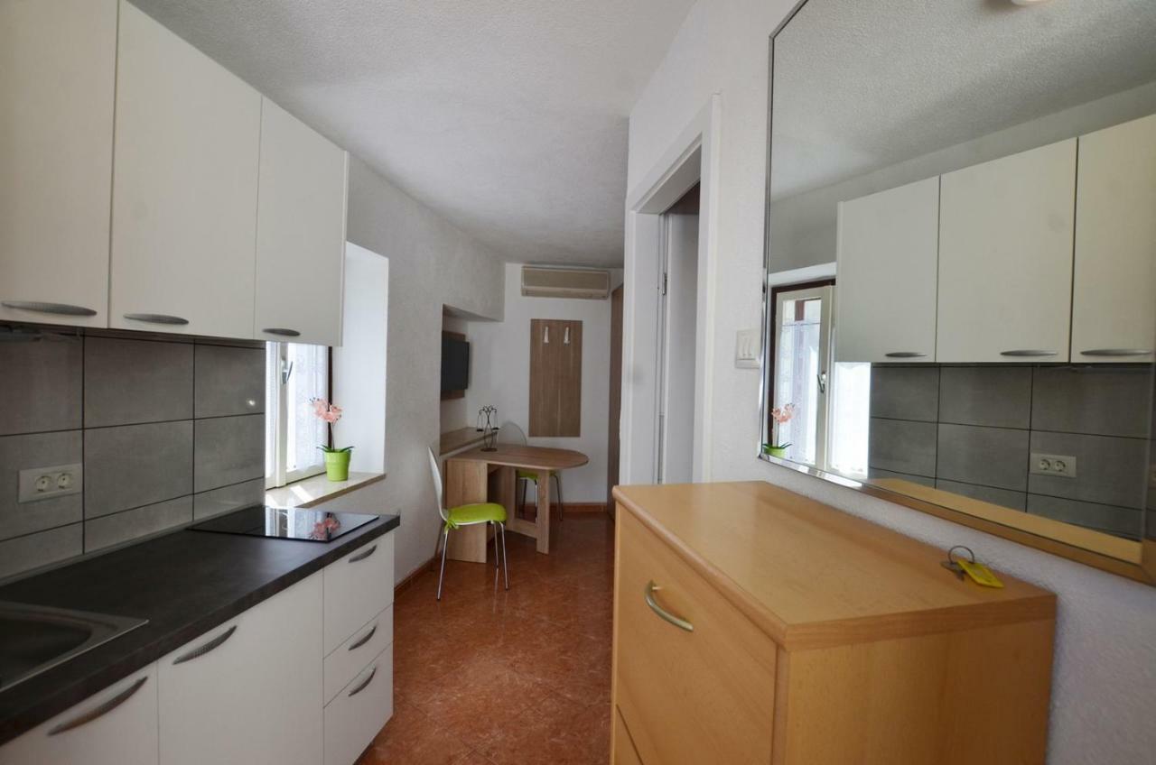 Yulia Apartments Rovinj Eksteriør bilde